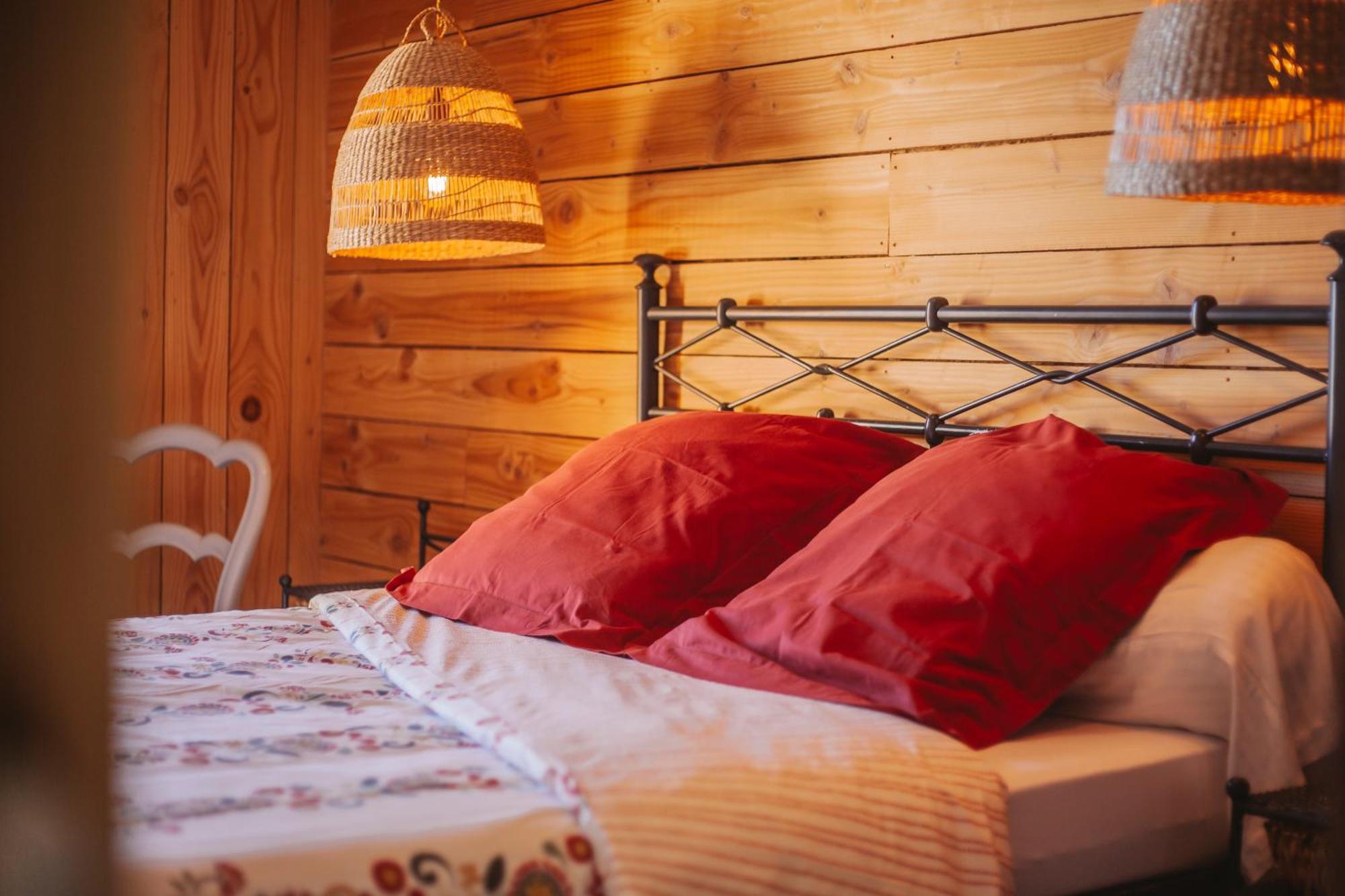 Gites La Boletiere Saint-Etienne-du-Valdonnez Ngoại thất bức ảnh
