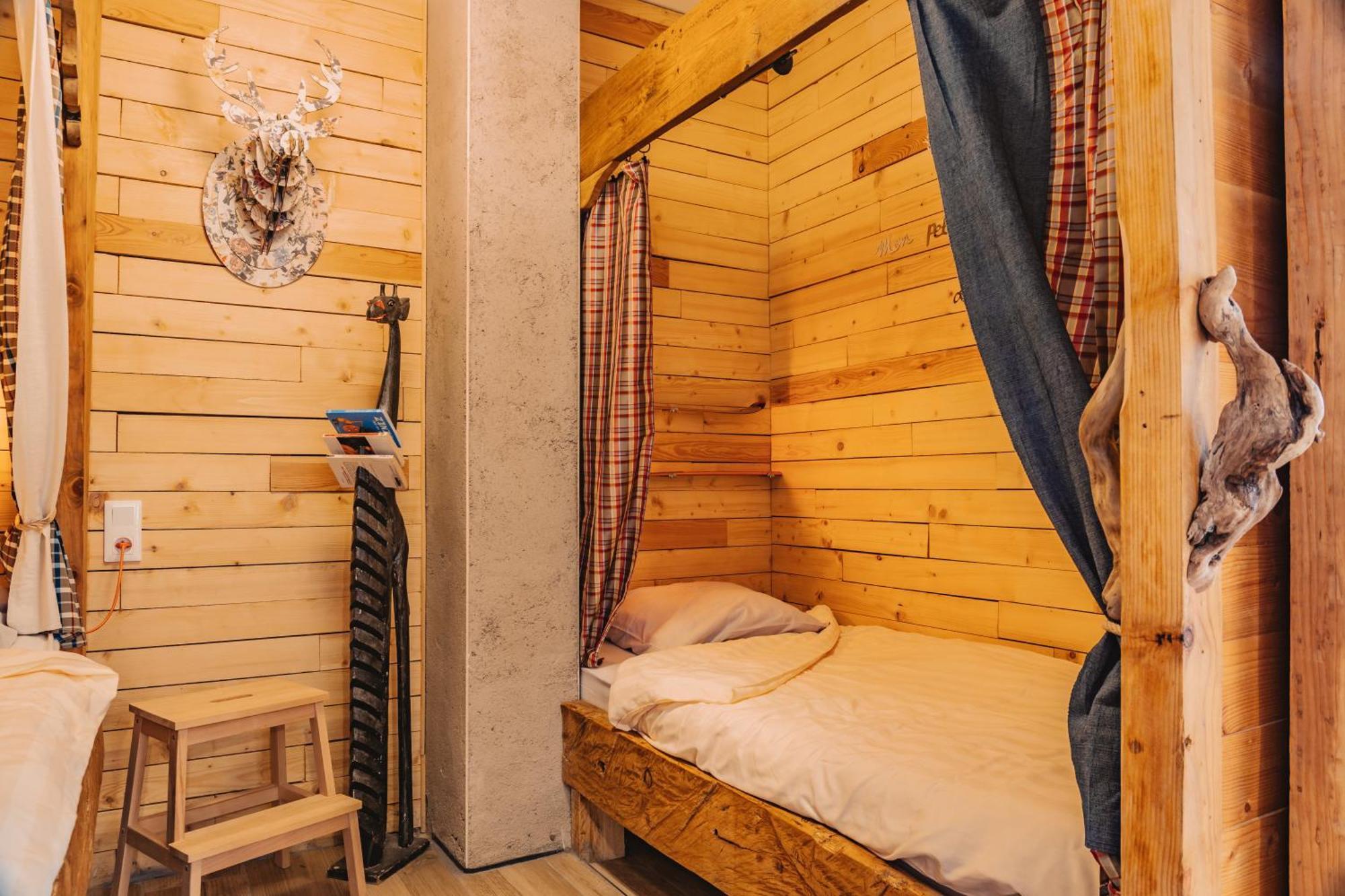 Gites La Boletiere Saint-Etienne-du-Valdonnez Ngoại thất bức ảnh