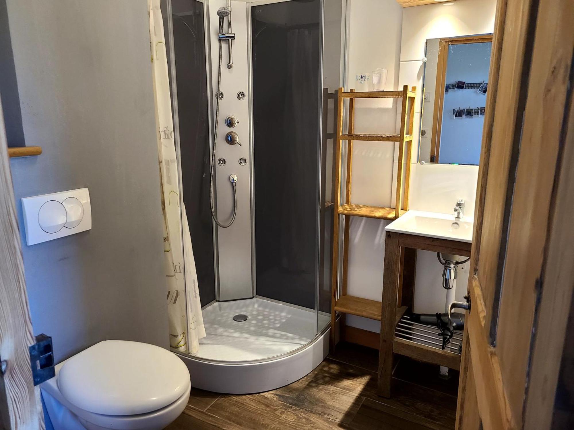 Gites La Boletiere Saint-Etienne-du-Valdonnez Ngoại thất bức ảnh